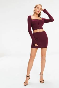 Solado Hook And Eye Crop Top & Solid Skirt Set 7 Solado Hook And Eye Crop Top & Solid Skirt Set -Solado Shop jpeg cebc6e5a 4bc7 42dc b395 e53e267d0b75 1800x1800