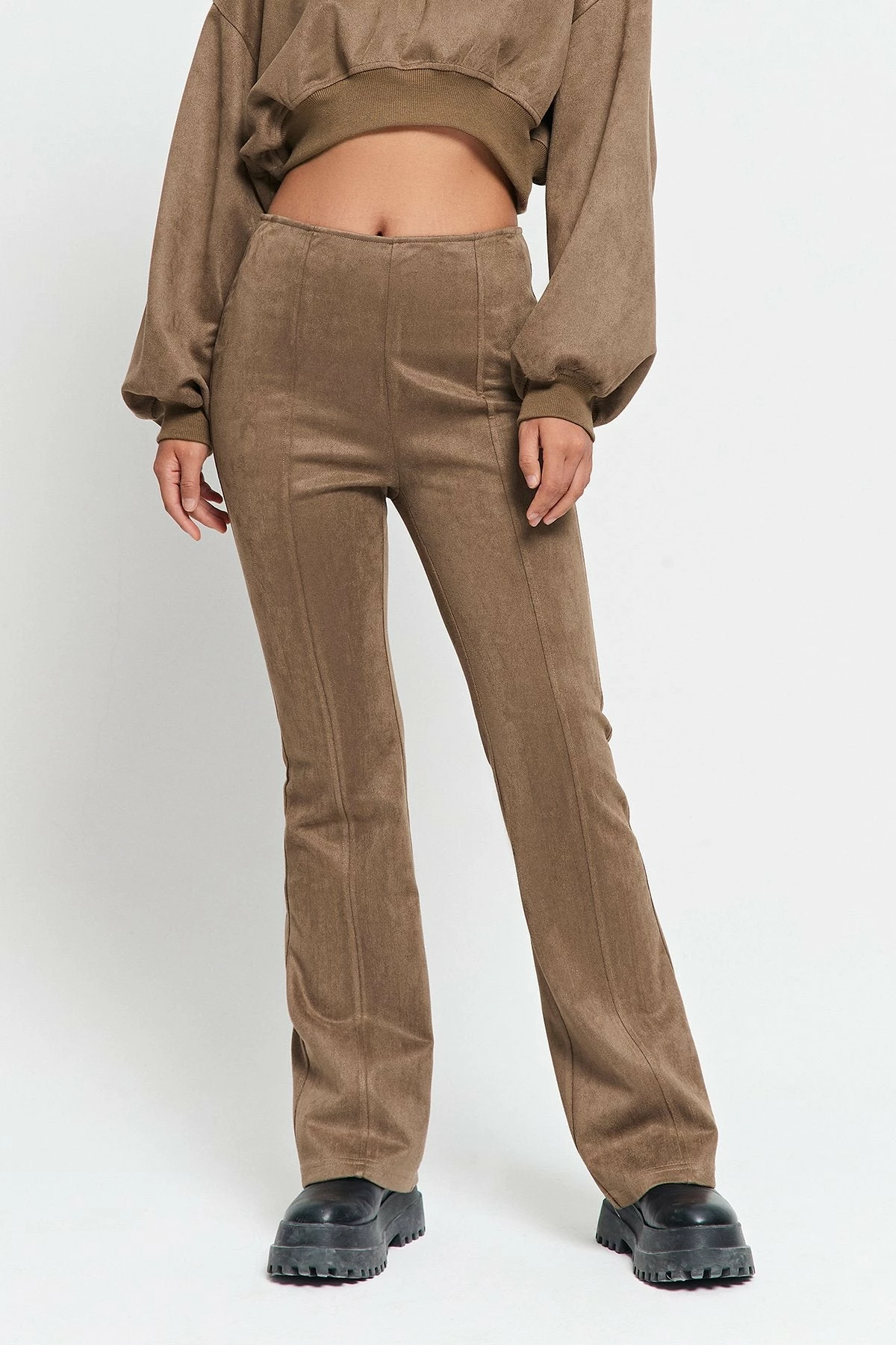 SOLADO Low Waist Seam Detail Solid Straight Pants 1 SOLADO Low Waist Seam Detail Solid Straight Pants
