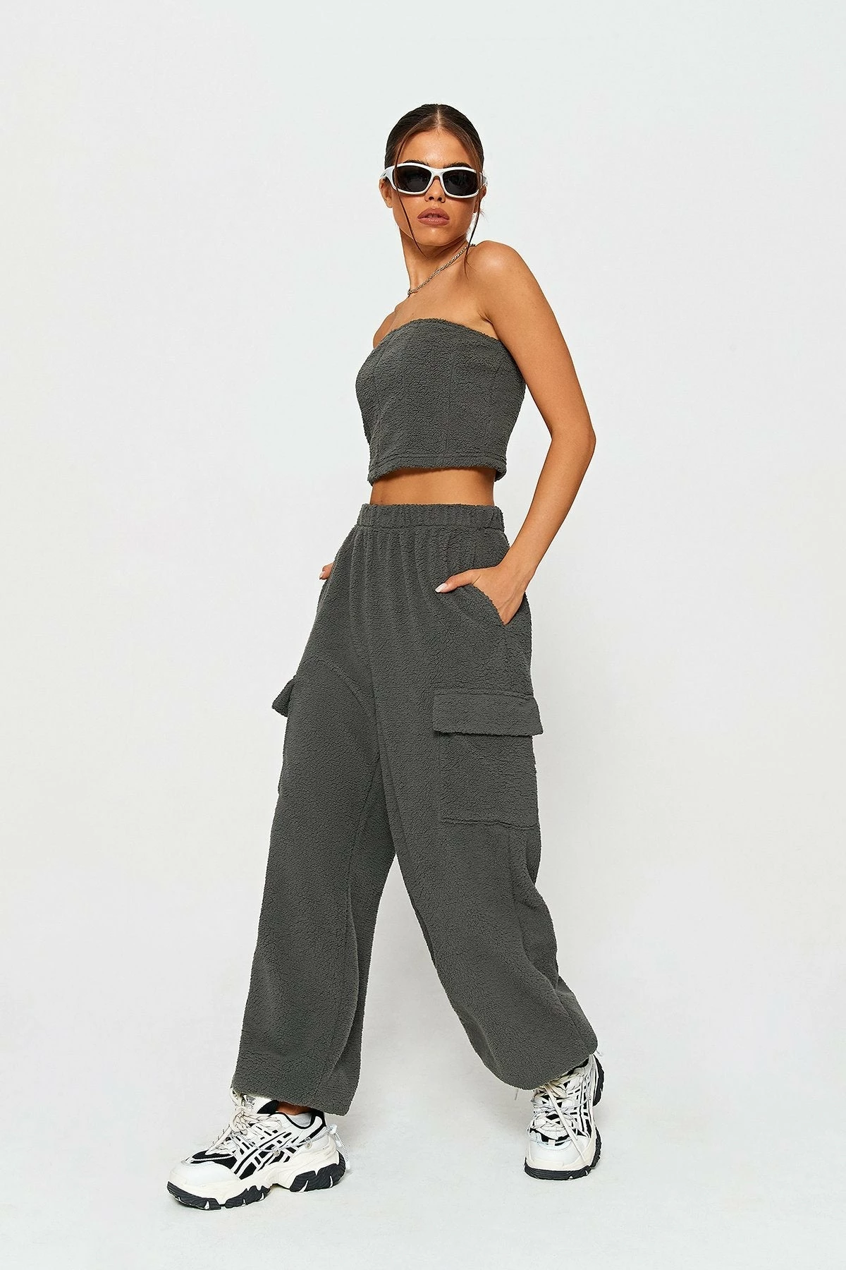 SOLADO Teddy Tube Crop Top & Pocket Patched Cargo Pants Set 3 SOLADO Teddy Tube Crop Top & Pocket Patched Cargo Pants Set - Image 3