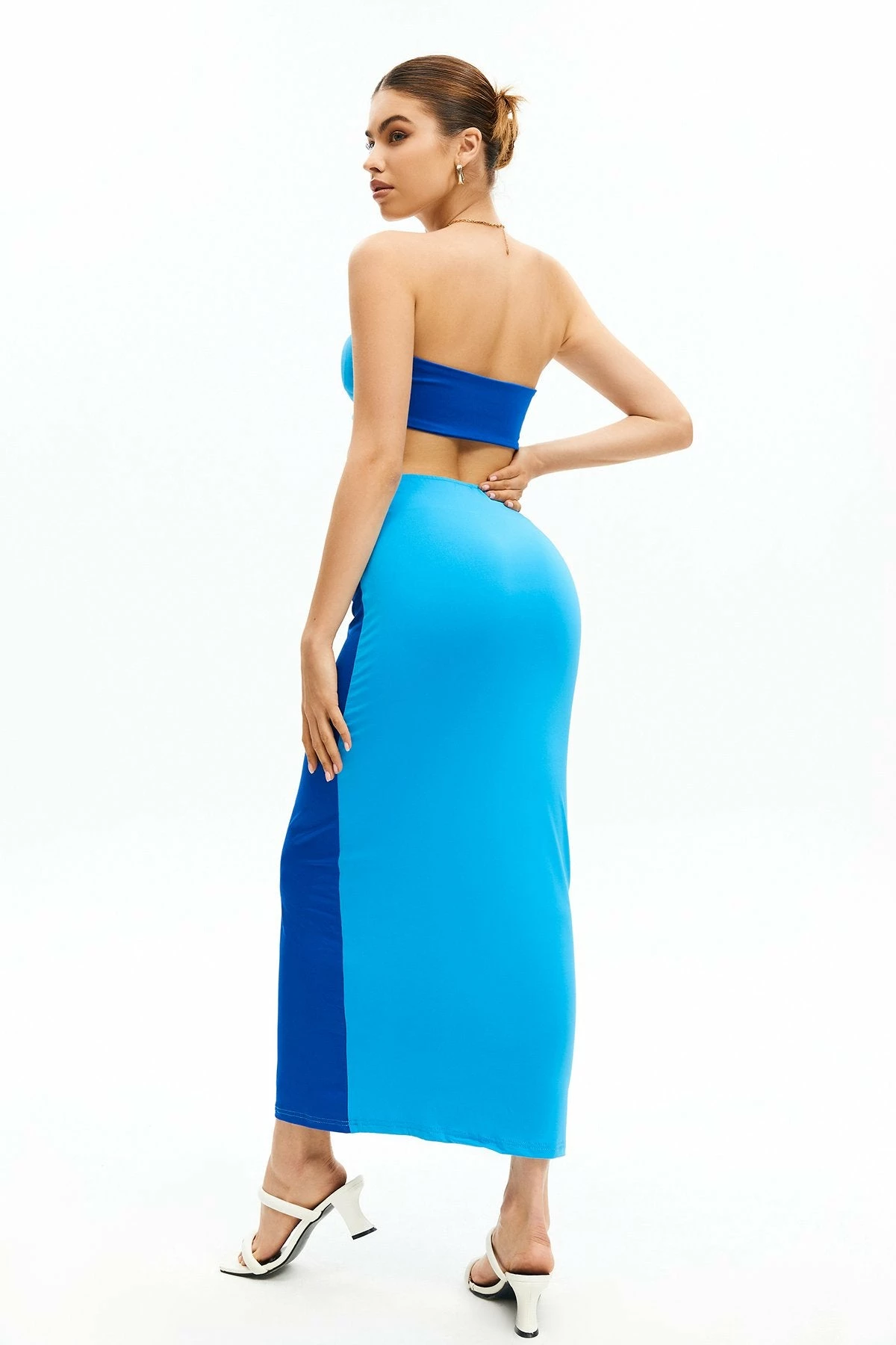 Solado Tube Backless Corset Top & Contrast Color Skirt Set 2 Solado Tube Backless Corset Top & Contrast Color Skirt Set - Image 2