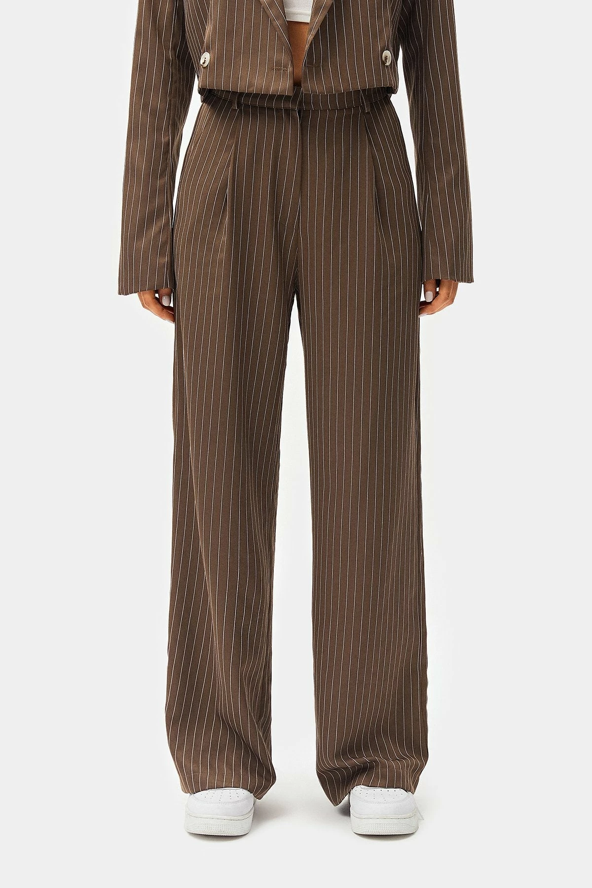 SOLADO Low Waist Stripe Print Dual Pocket Suit Pants 7 SOLADO Low Waist Stripe Print Dual Pocket Suit Pants - Image 7