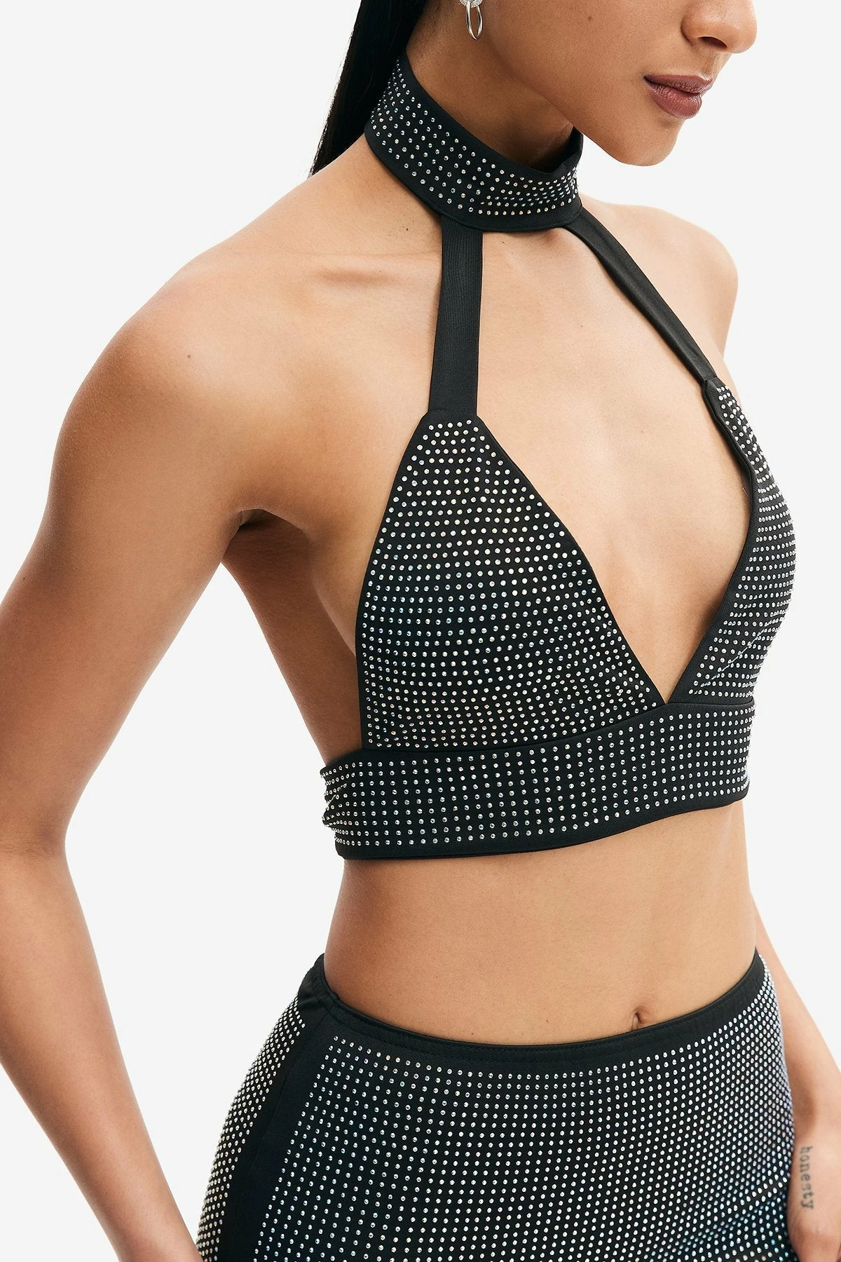 Solado Plunging Neck Backless Crop Top & Rhinestone Decor Skirt Set 5 Solado Plunging Neck Backless Crop Top & Rhinestone Decor Skirt Set - Image 5