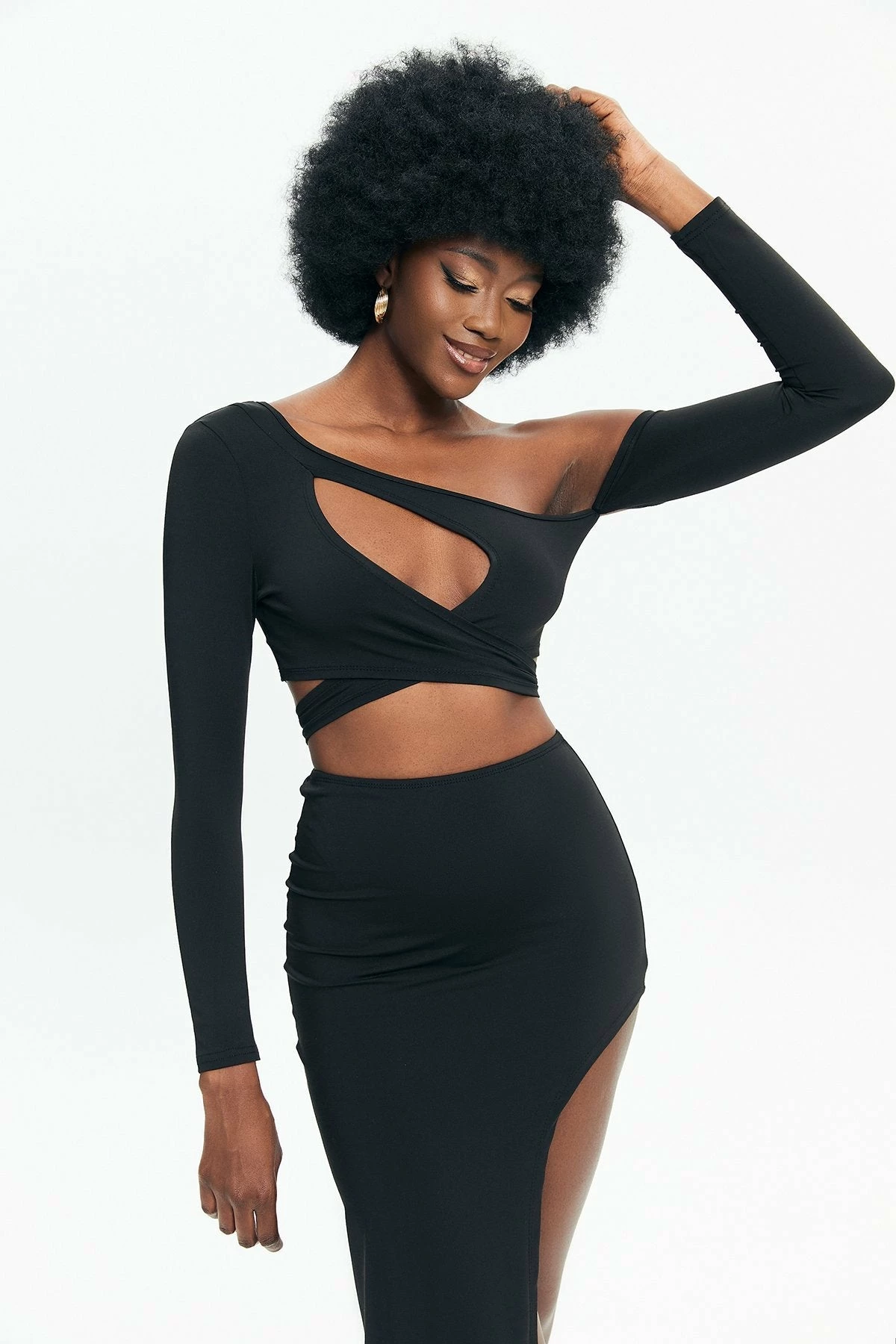 Solado Cut Out Tie Back Crop Top & High Split Hem Skirt Set 3 Solado Cut Out Tie Back Crop Top & High Split Hem Skirt Set - Image 3