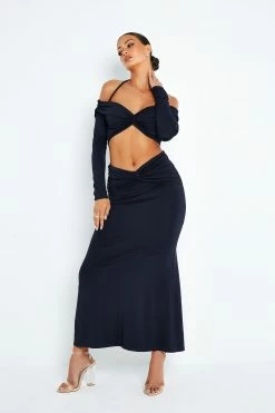 Alternative view of SOLADO Twist Front Cold Shoulder Crop Top & Split Hem Skirt Set