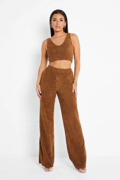SOLADO Fluffy Sleeveless Crop Top & High Waist Pants Set 10 SOLADO Fluffy Sleeveless Crop Top & High Waist Pants Set -Solado Shop jpeg f7428670 914f 44ab 942d 957bc81060c0 1800x1800