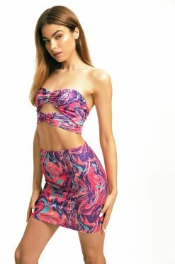 Alternative view of SOLADO Cut Out Tube Top & Swirl Print Colorblock Skirt Set