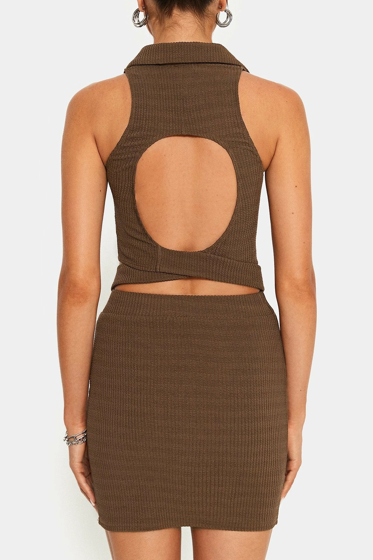 SOLADO Open Back Crop Top & Knitted Mini Skirt Set 7 SOLADO Open Back Crop Top & Knitted Mini Skirt Set - Image 7