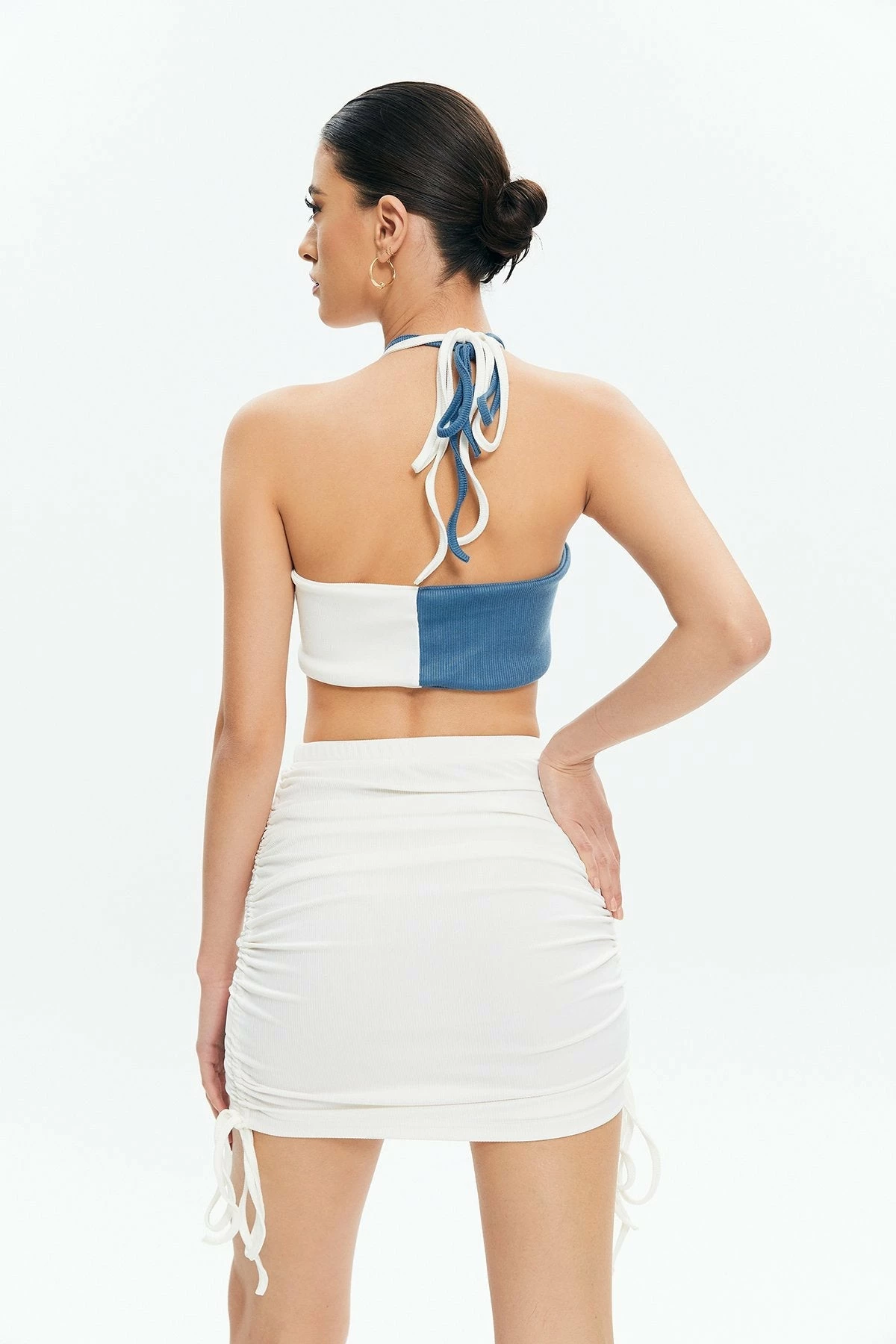Solado Colorblock Halter Neck Top & Drawstring Ruched Skirt Set 2 Solado Colorblock Halter Neck Top & Drawstring Ruched Skirt Set - Image 2